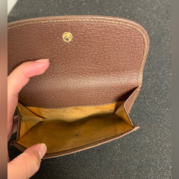 Gucci Authentic vintage  brown leather bifold wallet - Picture 3 of 15